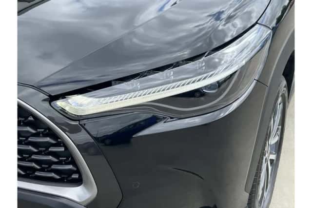 Toyota Corolla (2023) thumbnail 6