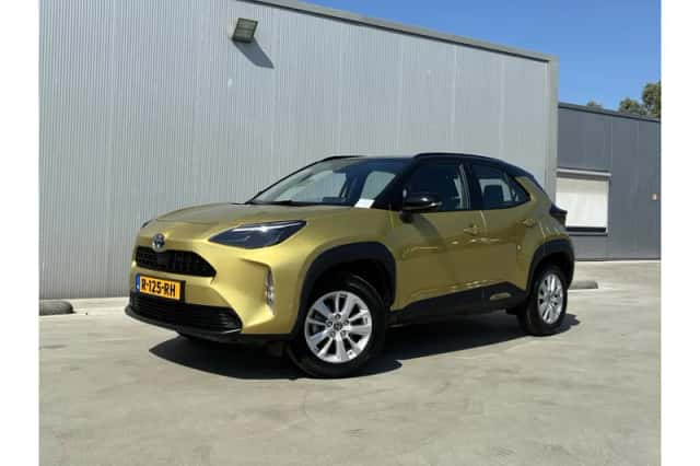 Toyota Yaris Cross (2022) thumbnail 1