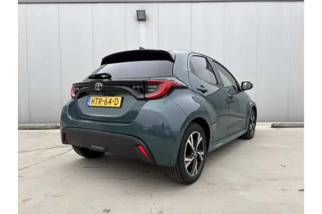 Toyota Yaris (2025) thumbnail 5