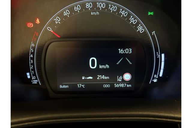 Toyota Aygo X (2023) thumbnail 2
