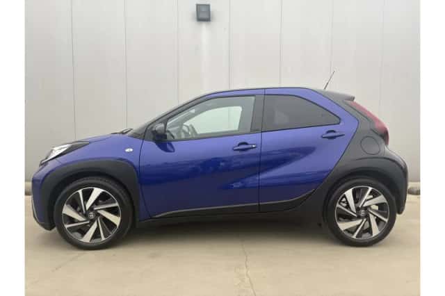 Toyota Aygo X (2023) thumbnail 4