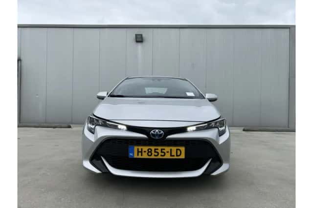 Toyota Corolla (2020) thumbnail 5