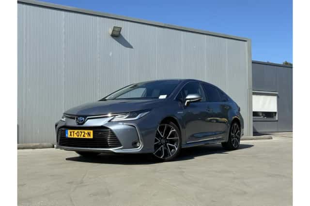 Toyota Corolla (2019) thumbnail 1