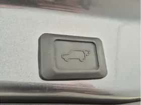 Toyota RAV4 (2025) thumbnail 18