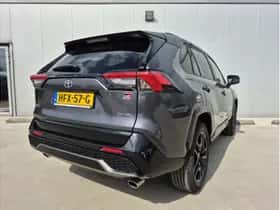 Toyota RAV4 (2025) thumbnail 3