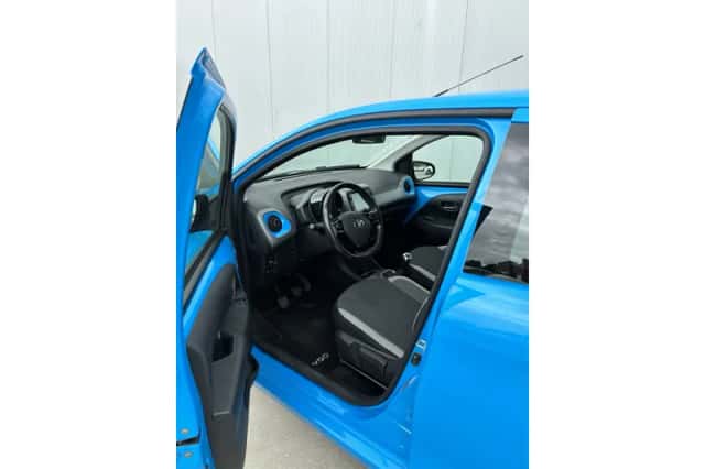 Toyota Aygo (2018) thumbnail 5