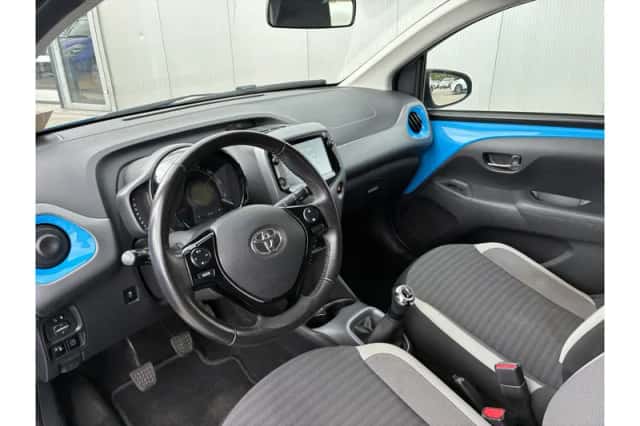 Toyota Aygo (2018) thumbnail 6