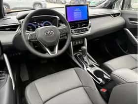 Toyota Corolla (2025) thumbnail 2