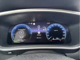 Toyota Corolla (2025) thumbnail 6