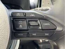 Toyota Yaris (2025) thumbnail 10