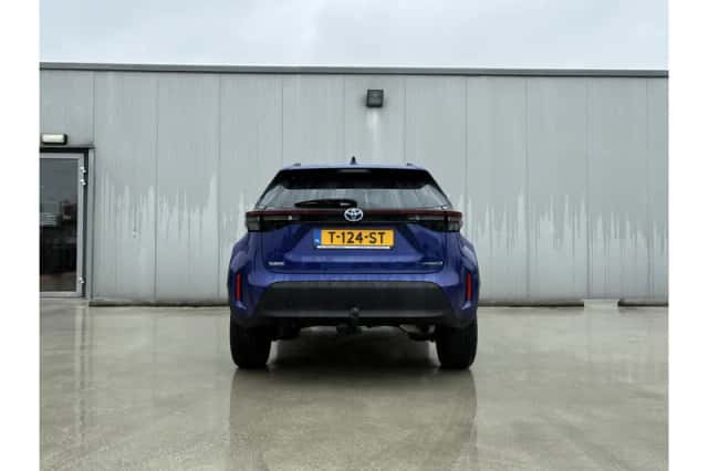 Toyota Yaris Cross (2023) thumbnail 5