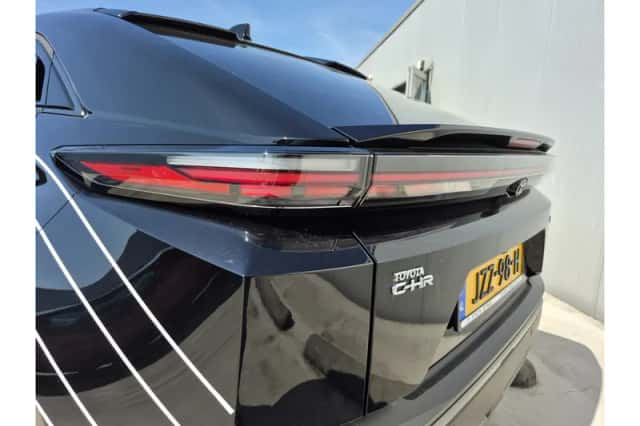 Toyota C-HR+ (2026) thumbnail 3