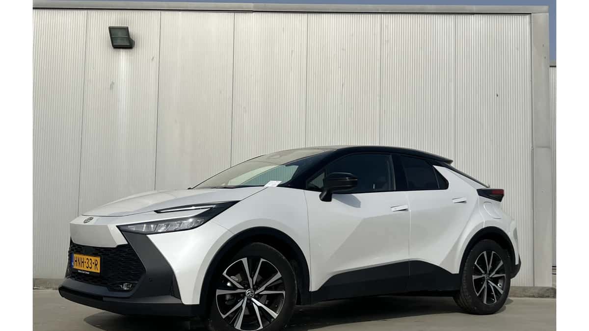 Toyota C-HR (2025) — foto 1
