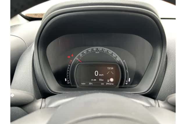 Toyota Aygo X (2023) thumbnail 6