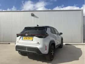 Toyota Yaris Cross (2023) thumbnail 2