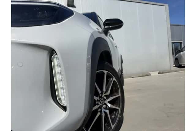 Toyota Yaris Cross (2023) thumbnail 4