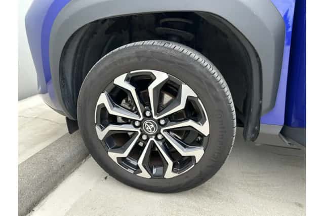 Toyota Yaris Cross (2024) thumbnail 6