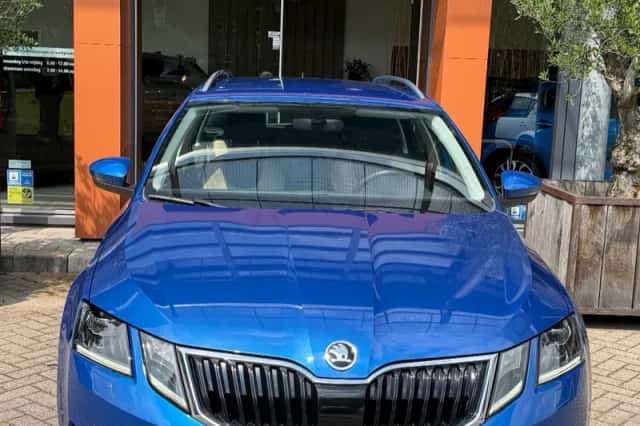 Škoda Octavia (2019) thumbnail 3