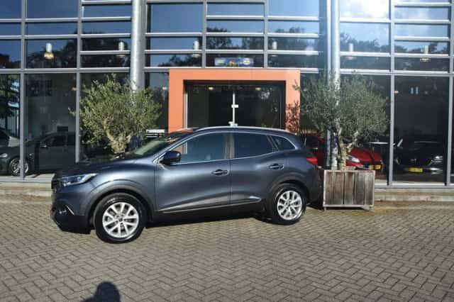 Renault Kadjar (2018) thumbnail 1