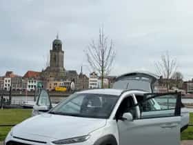 Hyundai Kona (2018) thumbnail 3