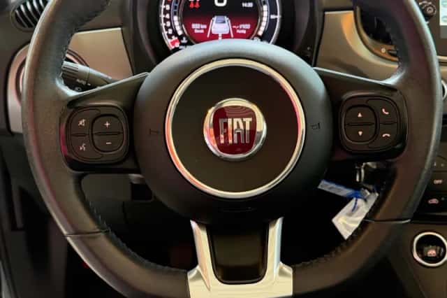 Fiat 500C (2022) thumbnail 6