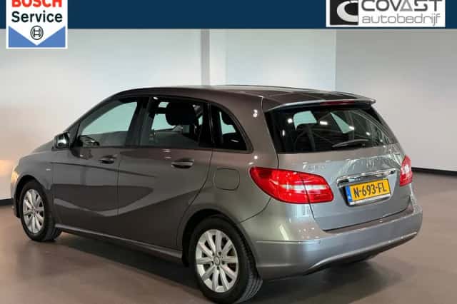Mercedes-Benz B-Klasse (2012) thumbnail 2