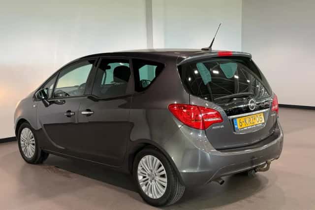 Opel Meriva (2013) thumbnail 2