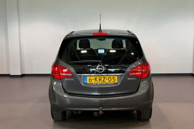 Opel Meriva (2013) thumbnail 4