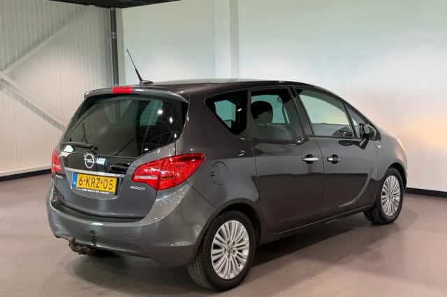 Opel Meriva (2013) thumbnail 6