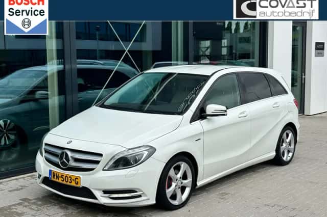 Mercedes-Benz B-Klasse (2012) thumbnail 1