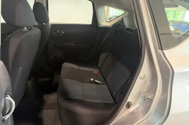 Nissan Note (2013) thumbnail 4