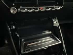 Peugeot 2008 (2024) thumbnail 35