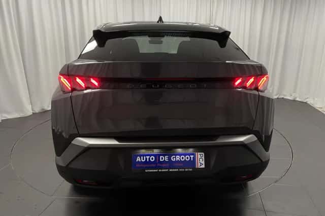 Peugeot 3008 (2025) thumbnail 4