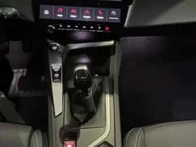 Peugeot 308 (2024) thumbnail 32