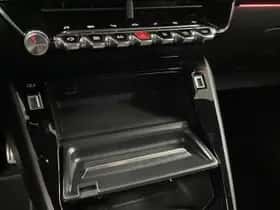 Peugeot 2008 (2022) thumbnail 102
