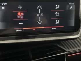 Peugeot 2008 (2022) thumbnail 105