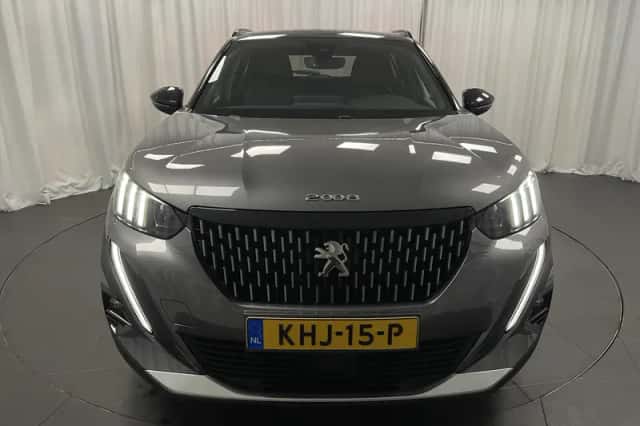 Peugeot 2008 (2022) thumbnail 6