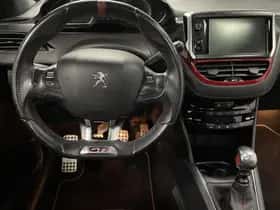 Peugeot 208 (2014) thumbnail 24