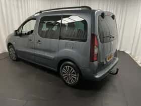 Peugeot Partner (2012) thumbnail 4