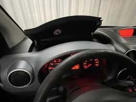Peugeot Partner (2012) thumbnail 39