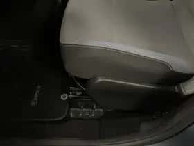Peugeot Partner (2012) thumbnail 93