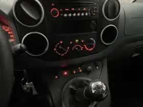 Peugeot Partner (2012) thumbnail 97