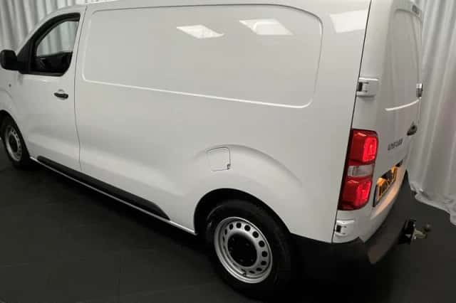 Peugeot Expert (2022) thumbnail 11