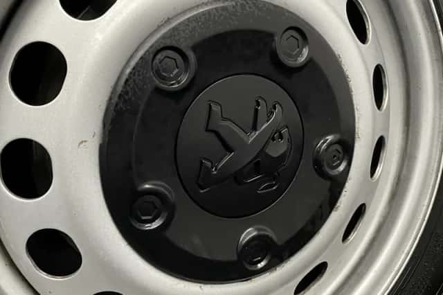 Peugeot Expert (2022) thumbnail 23