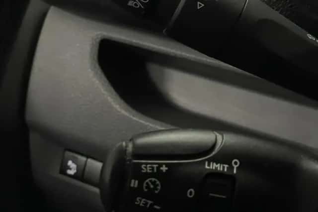 Peugeot Expert (2022) thumbnail 35