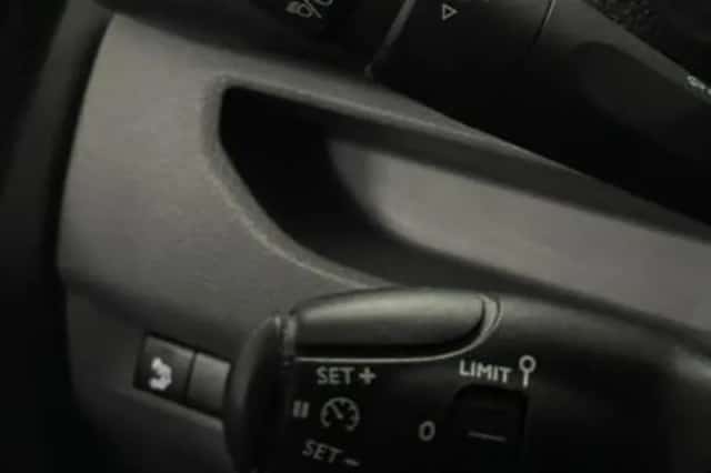 Peugeot Expert (2022) thumbnail 89