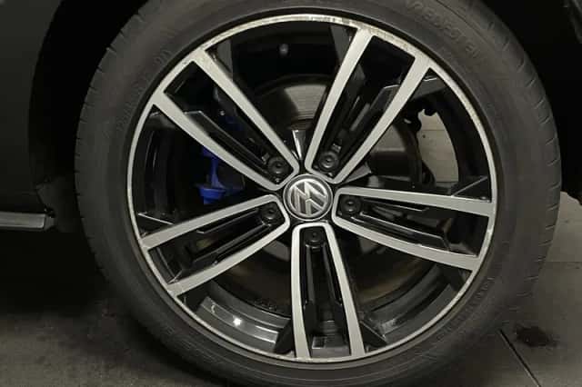Volkswagen Golf (2015) thumbnail 16