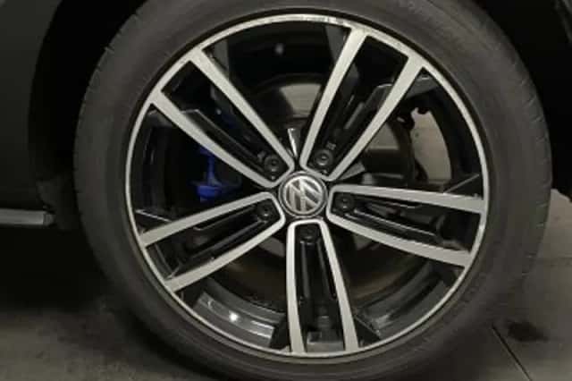 Volkswagen Golf (2015) thumbnail 78