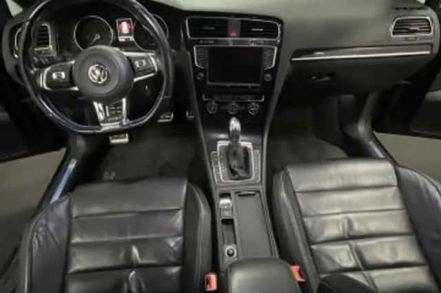 Volkswagen Golf (2015) thumbnail 84