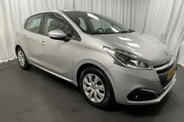 Peugeot 208 (2018) thumbnail 6